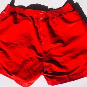 Chubbies NWOT Swim shorts Large Mens Red shorts
